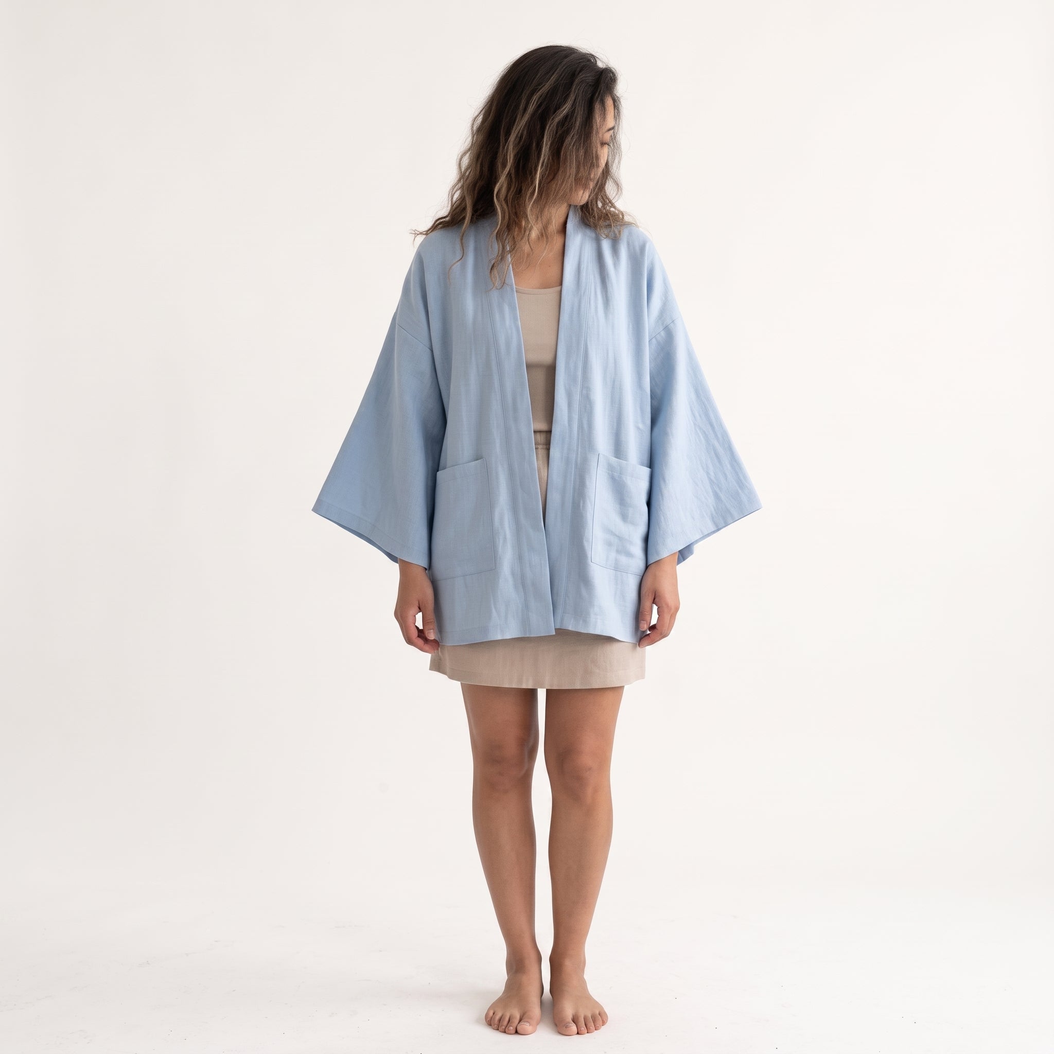 Kimono Eva Court en Lin bleu ciel