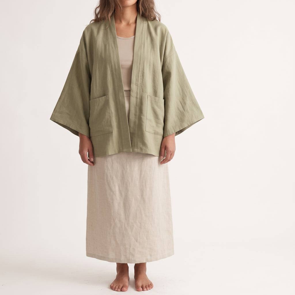 Kimono Eva Court en Lin vert sauge